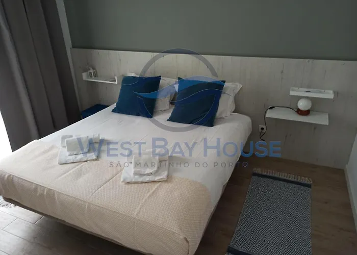 West Bay House 4*