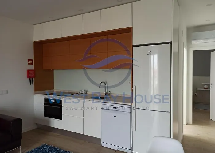 West Bay House Guest house Sao Martinho do Porto